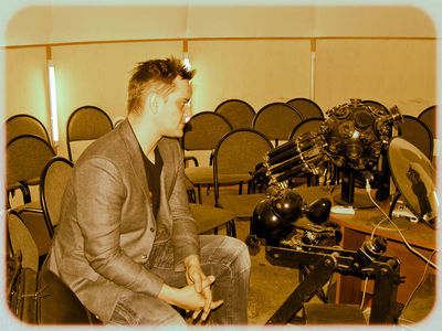 20111026-DSCF2483-exr200