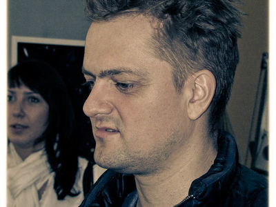 20111026-DSCF2509-exr200