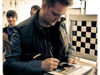 20111026-DSCF2524-exr200